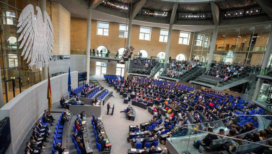 Γερμανία: Ρευστό το πολιτικό σκηνικό μετά τη διάλυση του συνασπισμού 