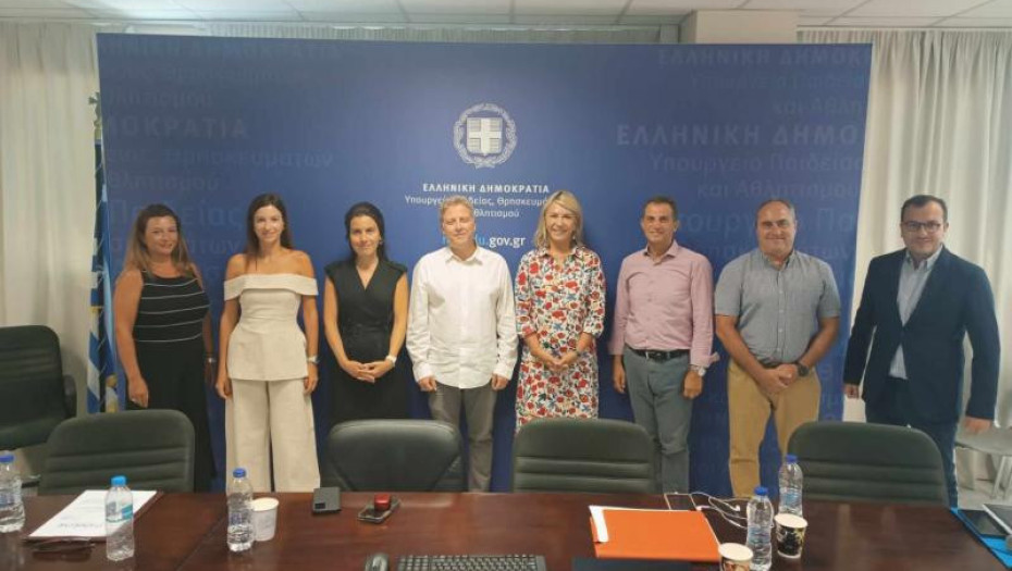 Δρόμος νομοθετικής ρύθμισης για τα Κέντρα Μελέτης