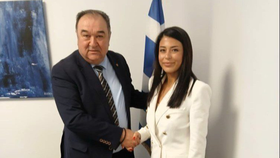 Θόδωρος Στρίκος: Εμπιστευθείτε την…Λατινοπούλου!