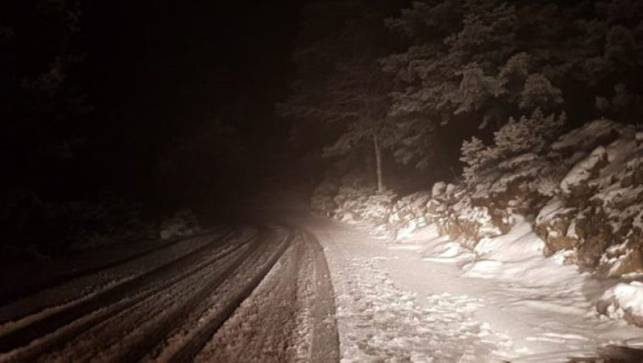 Επελαύνει η κακοκαιρία «Alexandros» στη Δυτική Μακεδονία – Έντονη χιονόπτωση σε Βασιλίτσα, Πισοδέρι, Νυμφαίο, Σαμαρίνα και Πεντάλοφο