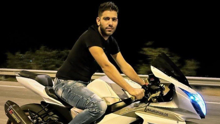 Λευτέρης Αβραμάκης: Το χωριό μας είναι από σήμερα φτωχότερο!