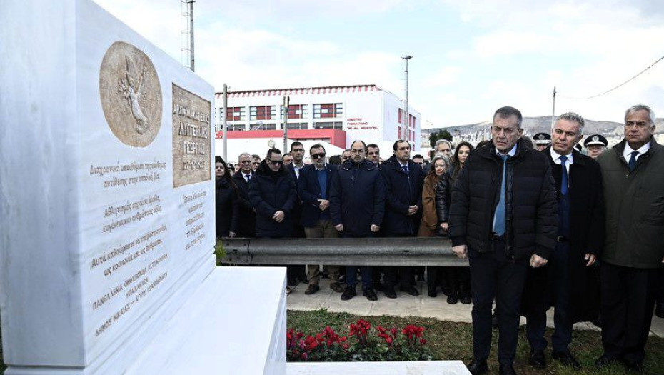 Συγκίνηση στα αποκαλυπτήρια του μνημείου προς τιμήν του Γιώργου Λυγγερίδη