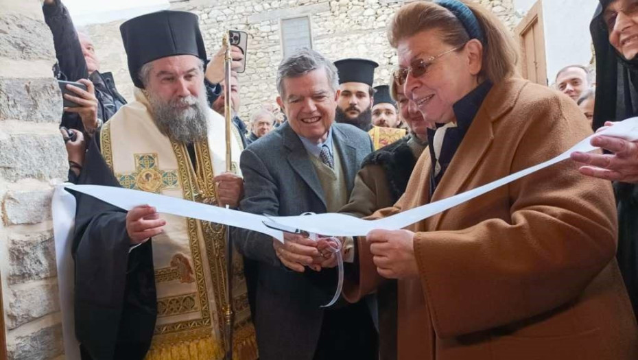 Στην Ιερά Μονή Τιμίου Προδρόμου έγιναν τα εγκαίνια στο Χάνι με την παρουσία της κ. Μενδώνη