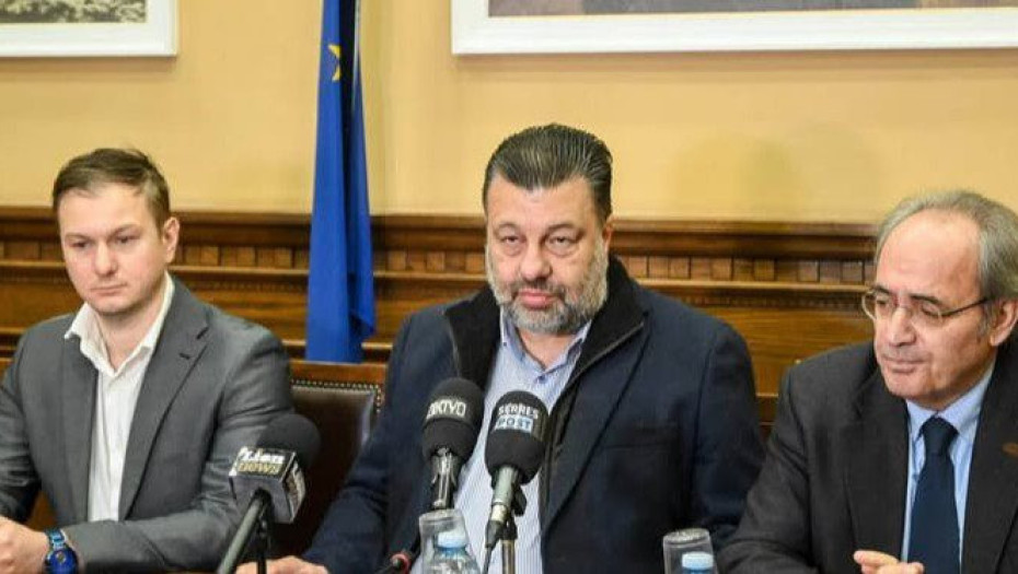 Αιολικό πάρκο στο Μενοίκιο Όρος: Απόλυτη ομοφωνία εναντίον επενδυτών και πολιτείας