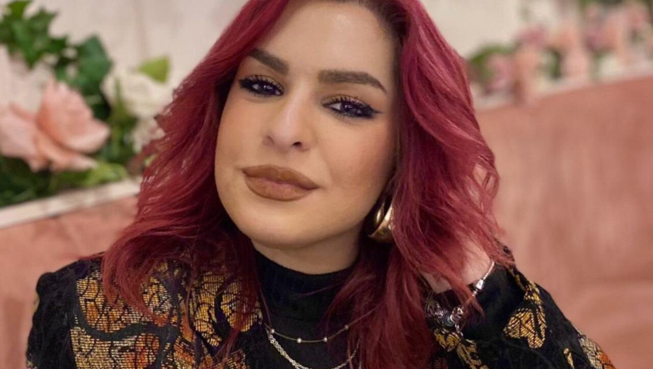 SocialProfile: Η Χριστίνα Πεταλωτή στον NGradio.gr