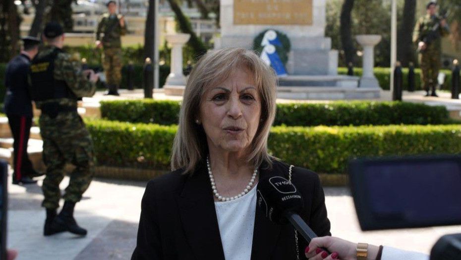 Αθηνά Αηδονά: Χρόνια πολλά σε όλα τα στελέχη του Στρατού Ξηράς