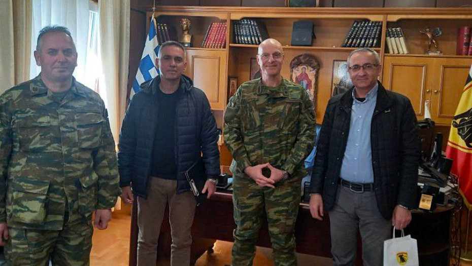 H Ε.Σ.ΠΕ.Ε.Σ στον Ανώτερο Διοικητή Φρουράς Σερρών Ταξίαρχο Γεώργιο Λιάμπα