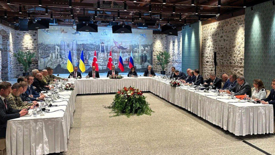 Τζάμπα οι διαπραγματεύσεις στην Κωνσταντινούπολη – Όποιος δεν θέλει να ζυμώσει, δέκα μέρες κοσκινίζει