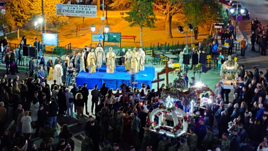 Γιώργος Τάτσιος: Oι Τέσσερις Επιτάφιοι του Σιδηροκάστρου στην Πλατεία Ελευθερίας