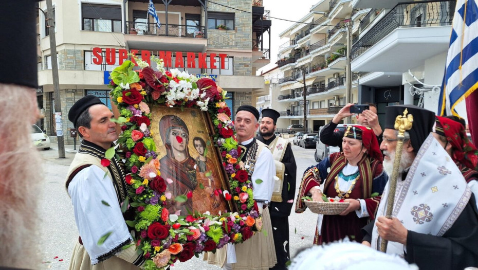 Με Λαμπρότητα η Υποδοχή της Ιεράς Εικόνας Παναγίας Οδηγήτριας Γράμμουστας στο Σιδηρόκαστρο Σερρών