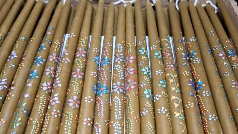 Ι.Ν Παμμεγίστων Ταξιαρχών Σερρών: Πασχαλινές Λαμπάδες απο τις Κατηχητικές συνάξεις