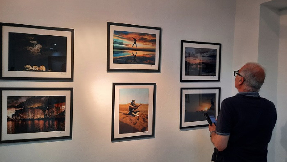 Δήμος Σερρών: Εγκαίνια της έκθεσης φωτογραφίας Frame by Frame «Ταξίδια δίχως χάρτη»