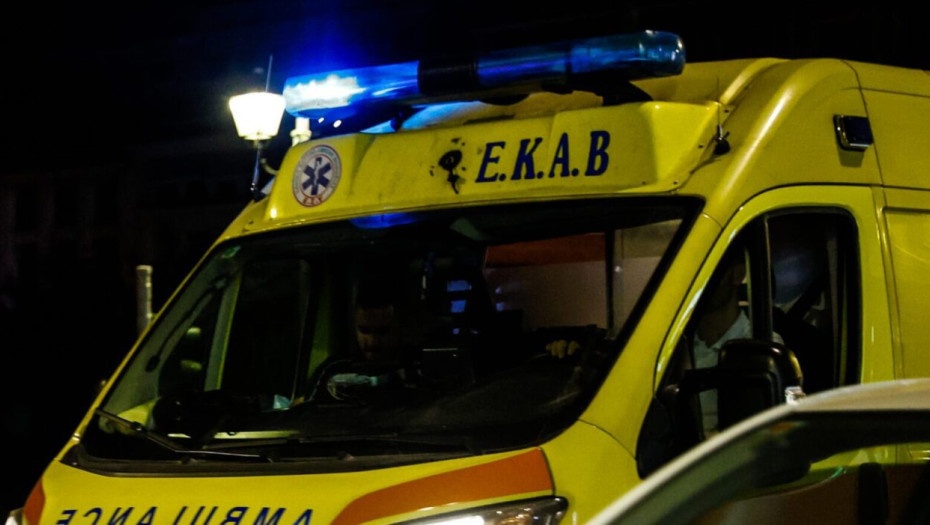 ΑΣΘΕΝΟΦΟΡΟ (ΚΟΝΤΑΡΙΝΗΣ ΓΙΩΡΓΟΣ EUROKINISSI)