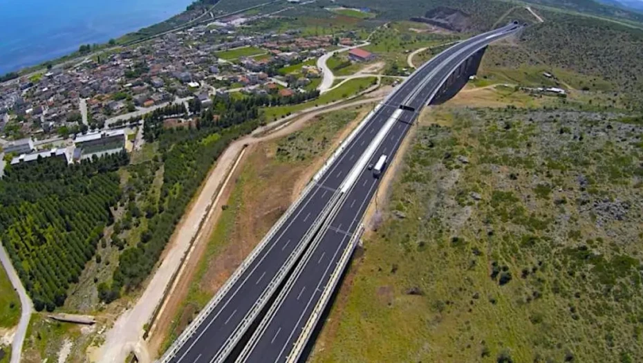 Κρήτη: Πάνω από 1.000 πρόστιμα από την Τροχαία το τριήμερο του Αγίου Πνεύματος