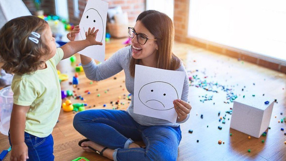 Δημιουργούνται 2.130 νέες οργανικές θέσεις νηπιαγωγών και εκπαιδευτικών - Ποιους αφορούν