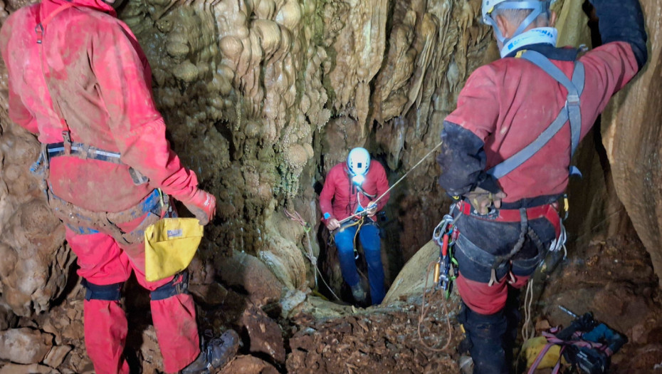 Σημαντική σπηλαιολογική εξερεύνηση στο Παγγαίο και πάνω από το Ροδολίβος