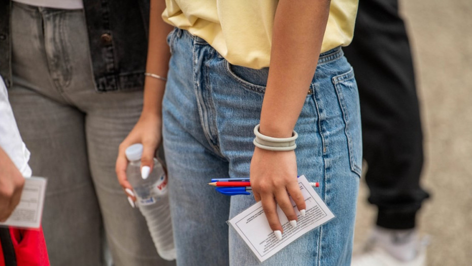 Ανακοινώθηκαν οι βαθμολογίες των Πανελλαδικών Εξετάσεων