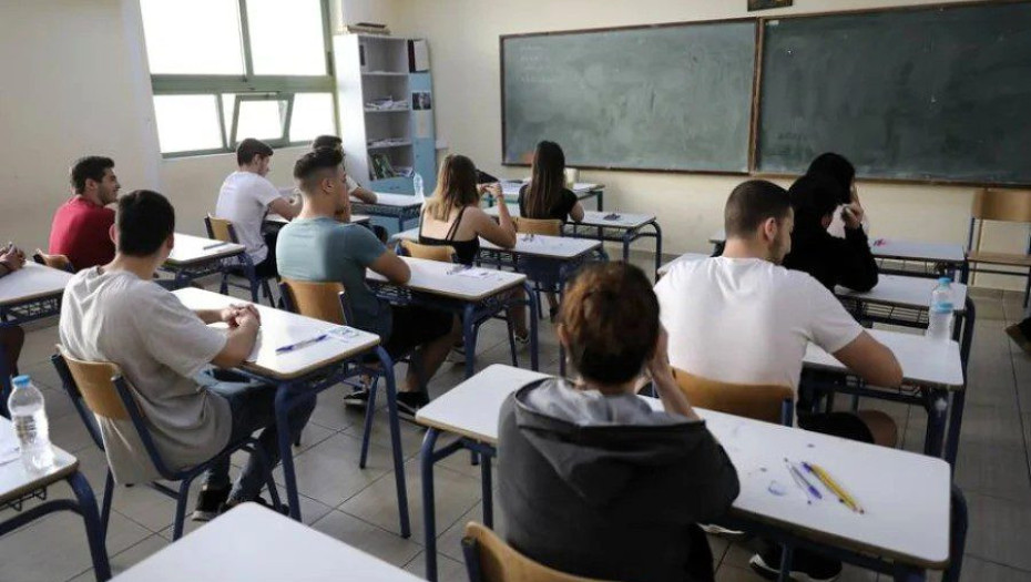 Πανελλαδικές Εξετάσεις: Συνέχεια εξετάσεων για τα ΕΠΑΛ – Λήξη χρονιάς για δημοτικά και νηπιαγωγεία – Ολοκλήρωση εξετάσεων στα λύκεια