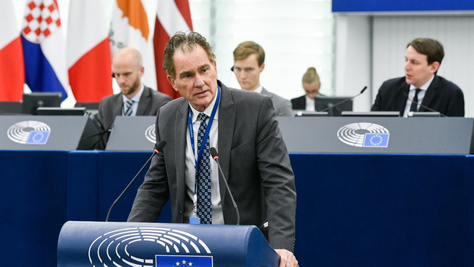 Πρόταση Ν. Παπανδρέου για ψήφισμα σχετικά με την προστασία των μειονοτήτων στη Συρία