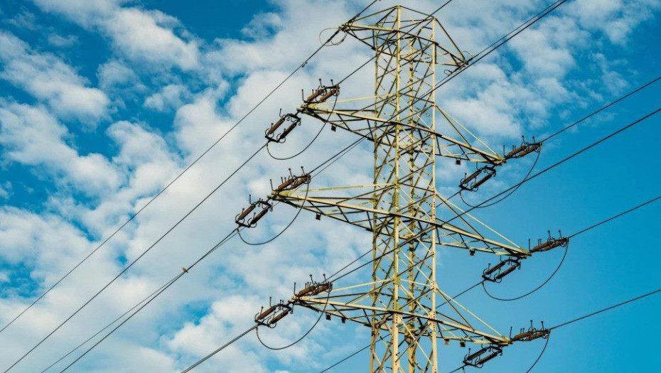 Στα 14,4 λεπτά/kWh το πράσινο τιμολόγιο της ΔΕΗ για τον Ιούνιο