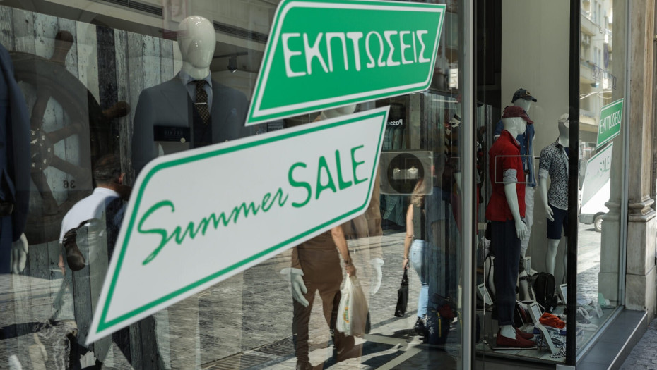 Λιανεμπόριο: Αντίστροφη μέτρηση για την έναρξη των θερινών εκπτώσεων – Οι προσδοκίες και οι «παγίδες»