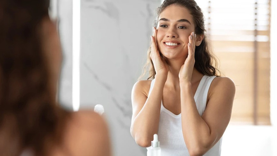 Online Shopping: Πέντε tips για να αγοράσετε το ιδανικό foundation χωρίς να το δοκιμάσετε!