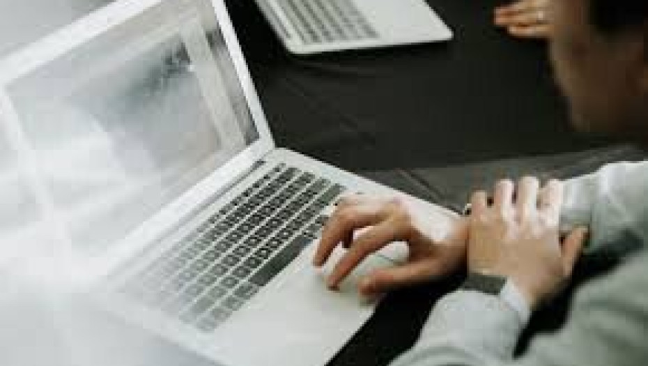 Ποιοι θα πάρουν το νέο επίδομα των 750 ευρώ - 170.000 δικαιούχοι