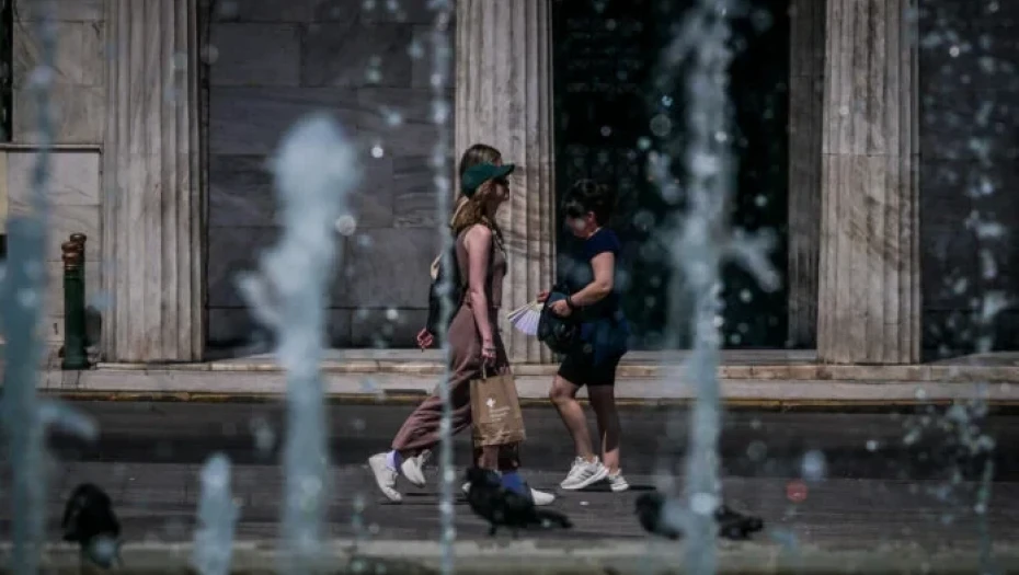 Ξεκίνησε ο καύσωνας, καμίνι όλη η χώρα - Πού θα φτάσει και τους 43 βαθμούς το θερμόμετρο σήμερα