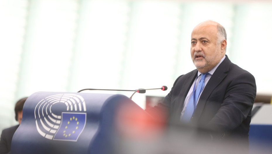 Δημήτρης Τσιόδρας-Η Κομισιόν να διασφαλίσει επαρκή χρηματοδότηση στον επόμενο προϋπολογισμό της ΕΕ