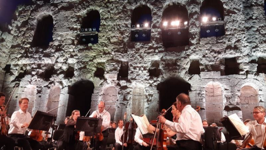 Στις Σέρρες προσλαμβάνουμε μουσικό η αρχιμουσικό;