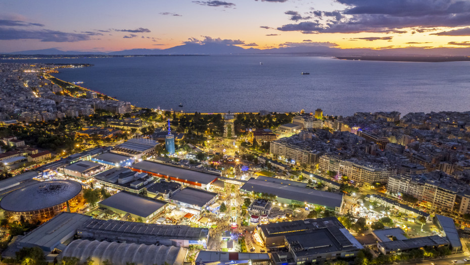 Περιμένουν να δουν τα κόμματα τα “κέρδη” τους στις δημοσκοπήσεις