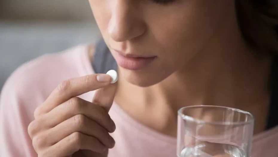 Έμφραγμα και εγκεφαλικό: Ποιο φάρμακο είναι πιο δραστικό από την ασπιρίνη – Έρευνα στο Lancet