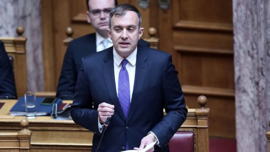 Συνάντηση Χατζηβασιλείου - Κοτσαμπά για τα μέτρα στήριξης που περιμένουν οι επαγγελματίες