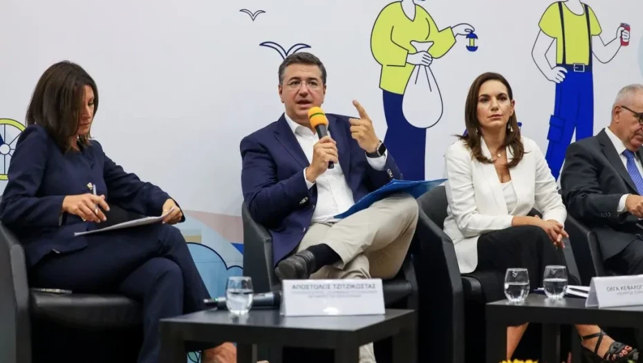 Απόστολος Τζιτζικώστας-Πρέπει να αλλάξουμε συνολικά το μοντέλο του τουρισμού