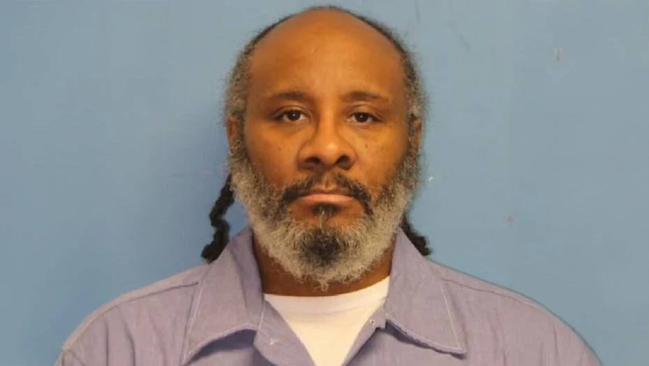 Άνδρας πέρασε σχεδόν 30 χρόνια σε φυλακή των ΗΠΑ για φόνο που δεν είχε διαπράξει