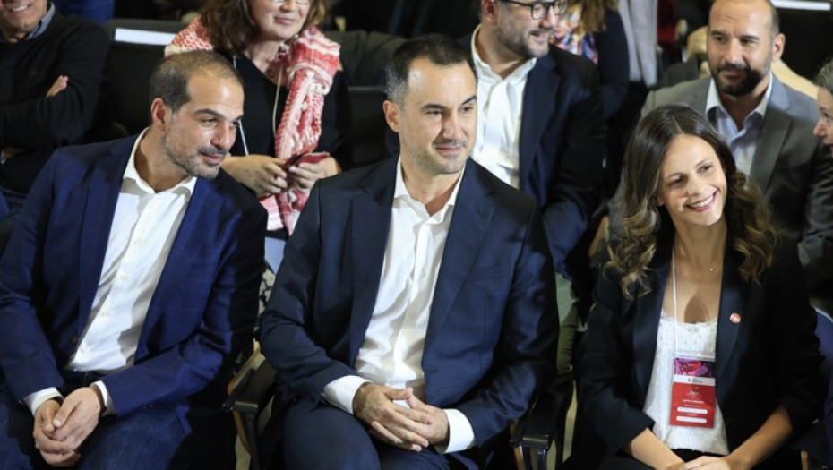 Αχτσιόγλου και Χαρίτσης λοξοκοιταζουν προς το νέο κόμμα του Αλέξη Τσίπρα