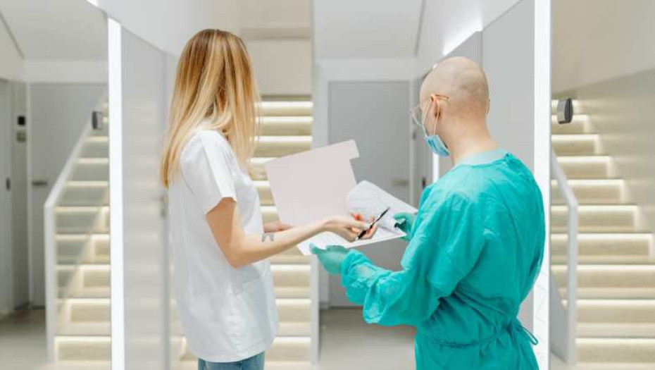 Λήξη των αιτήσεων για το «Ειδικό πρόγραμμα στον δημόσιο τομέα της υγείας για την πρόσληψη 1.300 ανέργων ηλικίας 55 ετών και άνω»