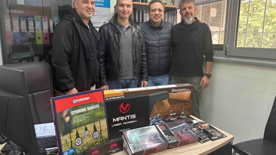 Δωρεά ηλεκτρονικού συστήματος ξηράς προπόνησης «Dry Fire» στη Διεύθυνση Αστυνομίας Σερρών