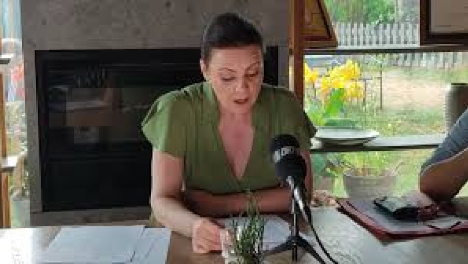 Έλενα Τούσκα -Η δημοτική αρχή να μη αρκεστεί στο "συμβολικό" κλείσιμο των δήμων