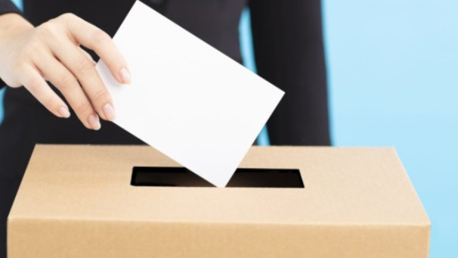 Αποκλειστικά μέσω ειδικής εφαρμογής ηλεκτρονικής ψηφοφορίας θα μπορούν να ασκήσουν οι εκλογείς και ηλεκτρονικά το εκλογικό τους δικαίωμα