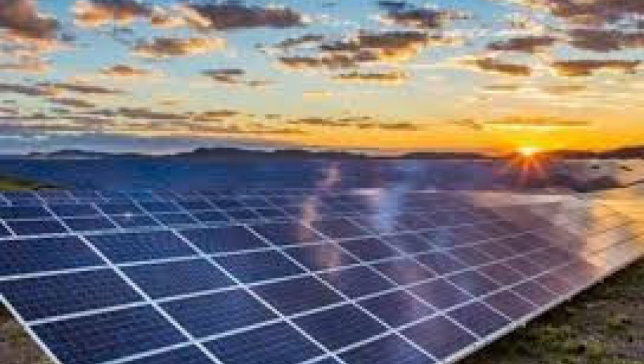 Διανομή εντύπου εταιρείας που επιδιώκει εγκατάσταση Φ/Β πάρκου στην Κορμίστα