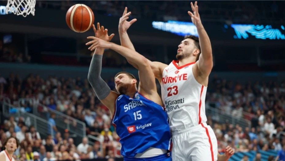 Μετά τον Αντετοκούνμπο και ο Γιόκιτς μπήκε στο στόχαστρο του Σενγκούν: «Δεν μπορείς να τον ακουμπήσεις, κερδίζει φάουλ κάθε φορά»