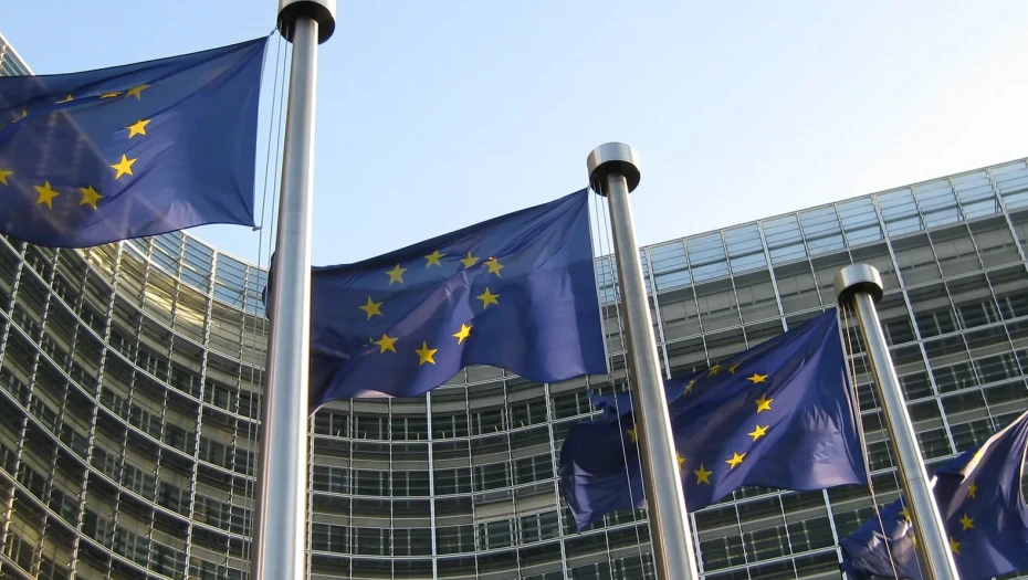 ΕΣΕΕ -Η διπλή μάχη της Ευρώπης κατά του αθέμιτου ανταγωνισμού