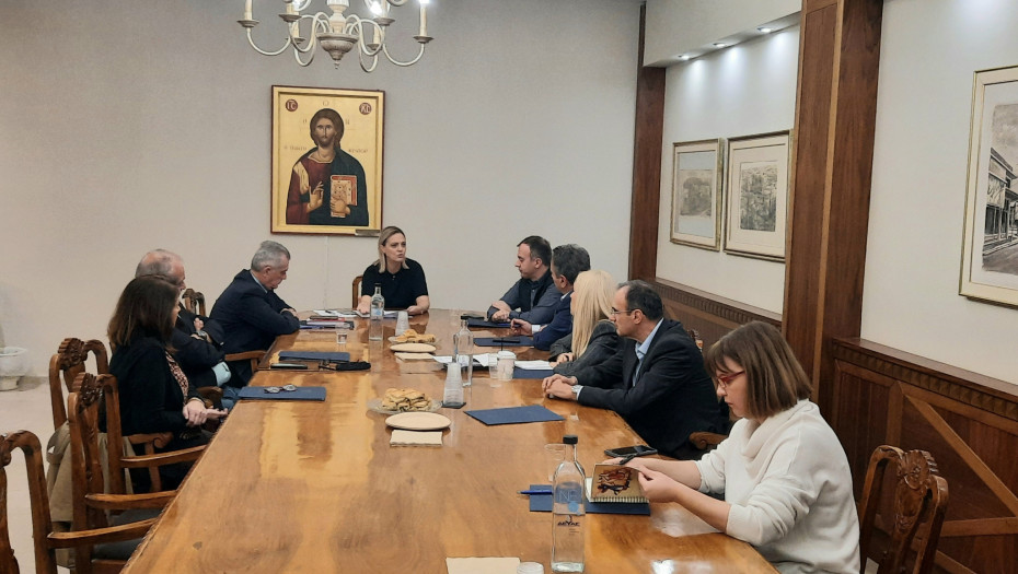 Σύσκεψη στο Δήμο Σερρών για τα πρώην στρατόπεδα «Παπαλουκά» και «Εμμανουήλ Παππά»