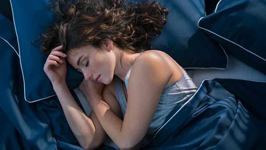 Αυτός είναι ο λόγος που ξυπνάμε κάθε βράδυ στις 3 τα χαράματα – Τι αποκαλύπτει η επιστήμη