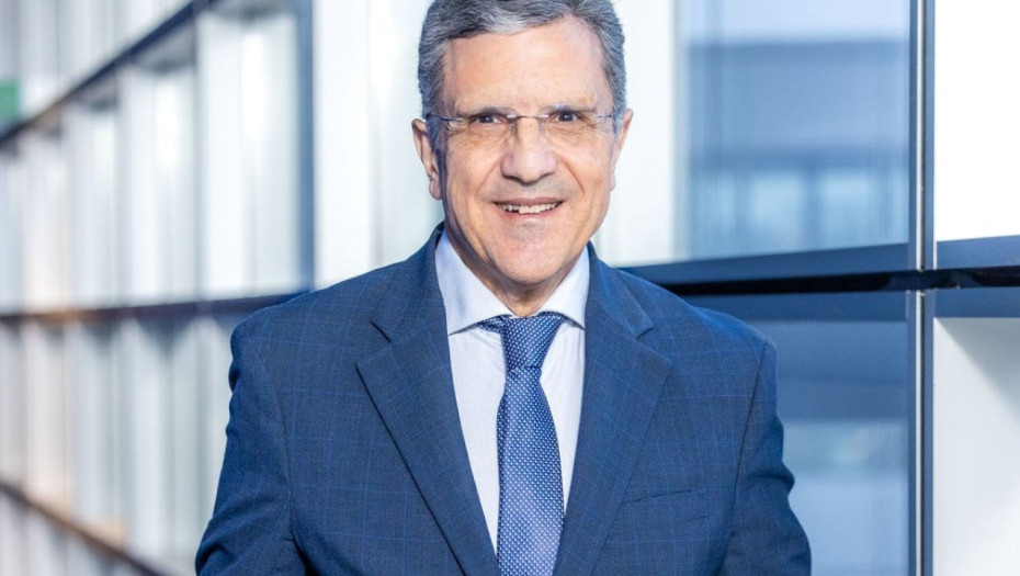 Επιπλέον κονδύλια για τη στέγαση υποσχέθηκε ο επίτροπος στον Γιώργο Αυτιά