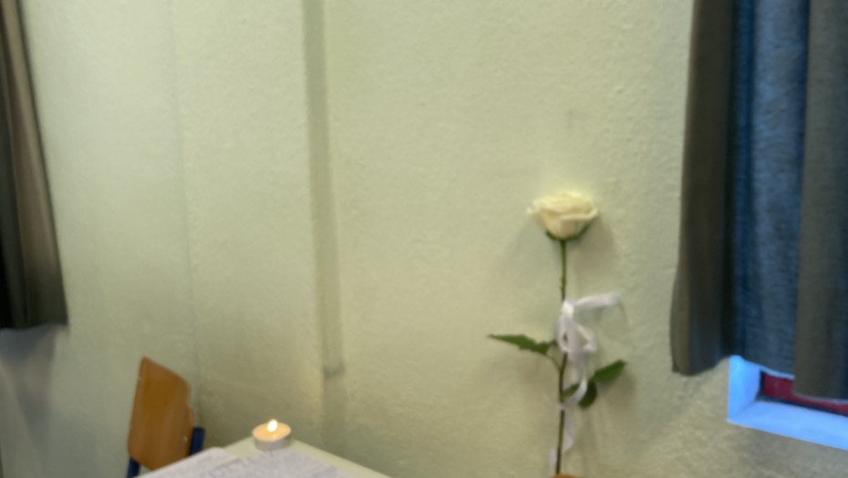 «Για τον Άγγελο»: Συγκλονισμένοι μαθητές και καθηγητές του άτυχου μαθητή στις Σέρρες που έχασε τη ζωή του