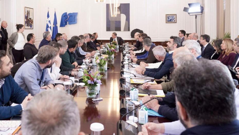 Με άδεια χέρια οι αγρότες από τη συνάντηση με τον Πρωθυπουργό