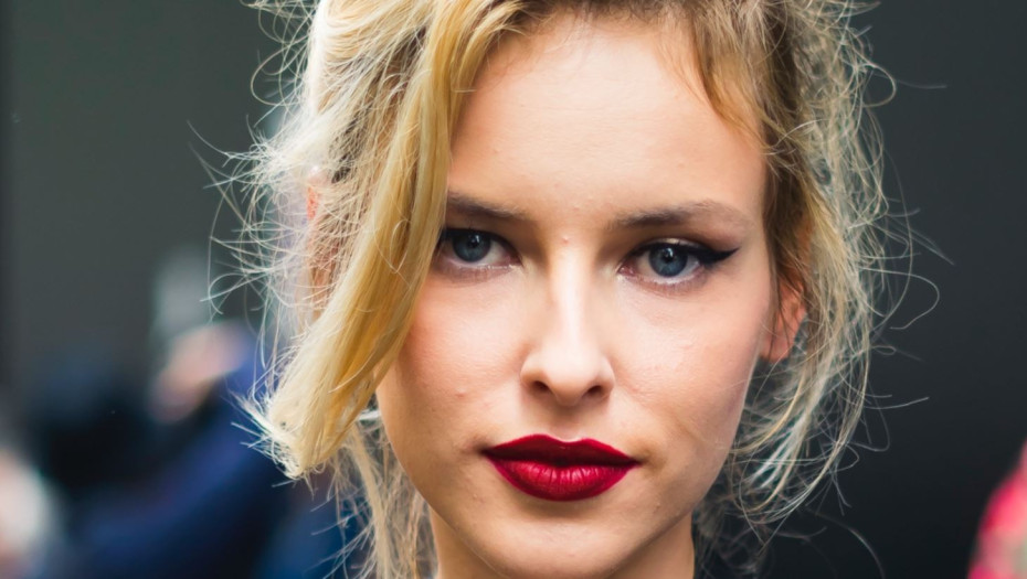 Velvet Lip Ritual | Πώς το κόκκινο κραγιόν σου θα μείνει αψεγάδιαστο όλο το βράδυ