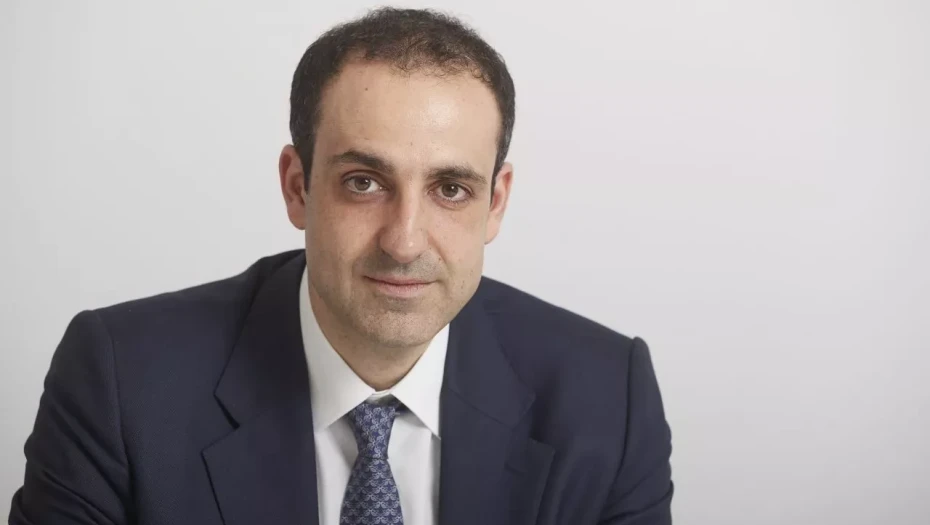 Γρηγόρης Δημητριάδης: Πώς θα «ψηφίσει» η Τεχνητή Νοημοσύνη στις εκλογές του 2027;